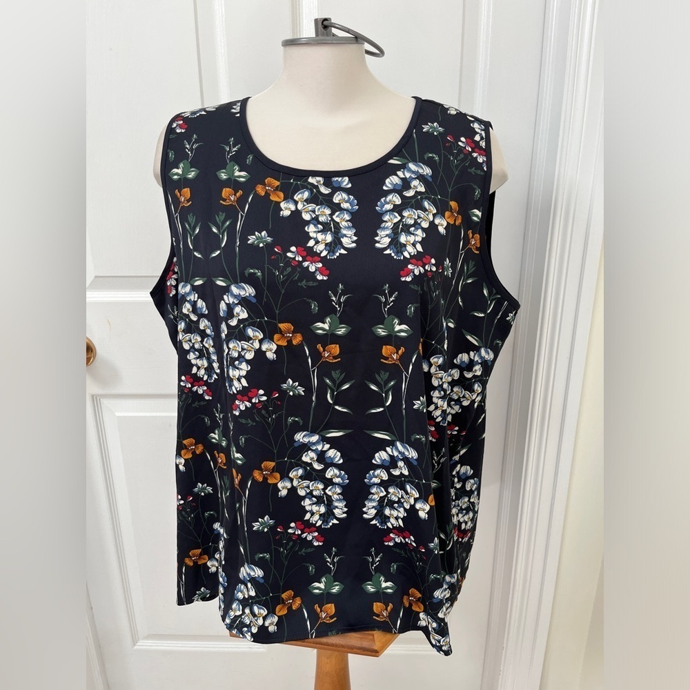 MARIO Serrani Italy Women’s Floral Sleeveless Top (Size XXL)